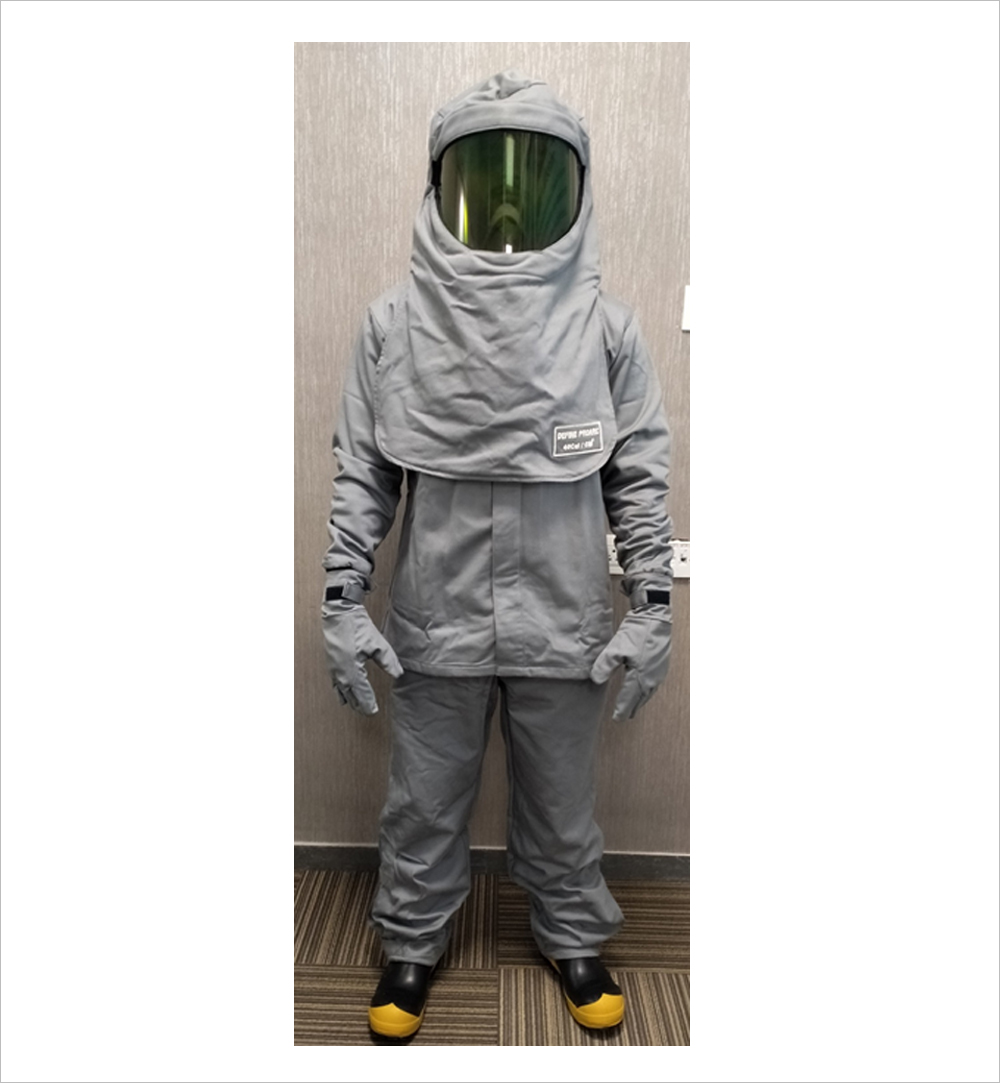 PRO-ARC™W-40 SUIT